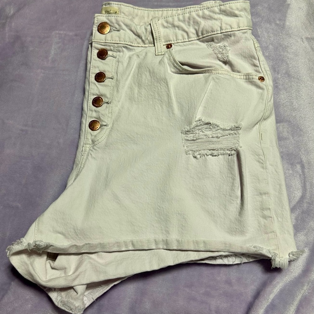 White button up shorts